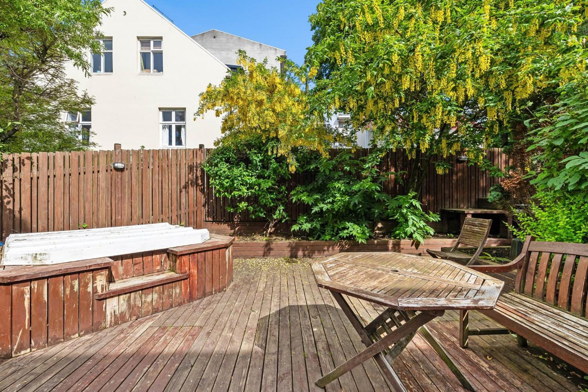 Downtown Baldursbra - Two Bedroom * Reykjavík